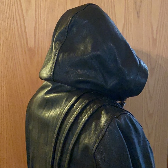Leather jacket by Soia and Kyo - Picture 3 of 7